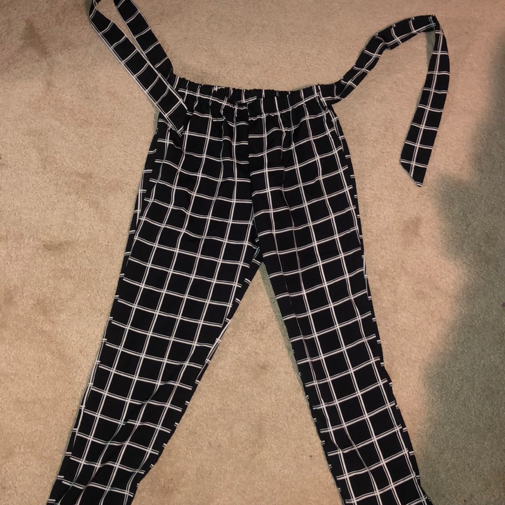 Black and white pants